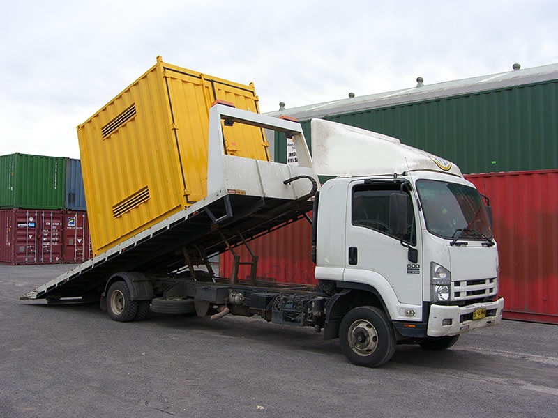 Tilt Tray Container Delivery